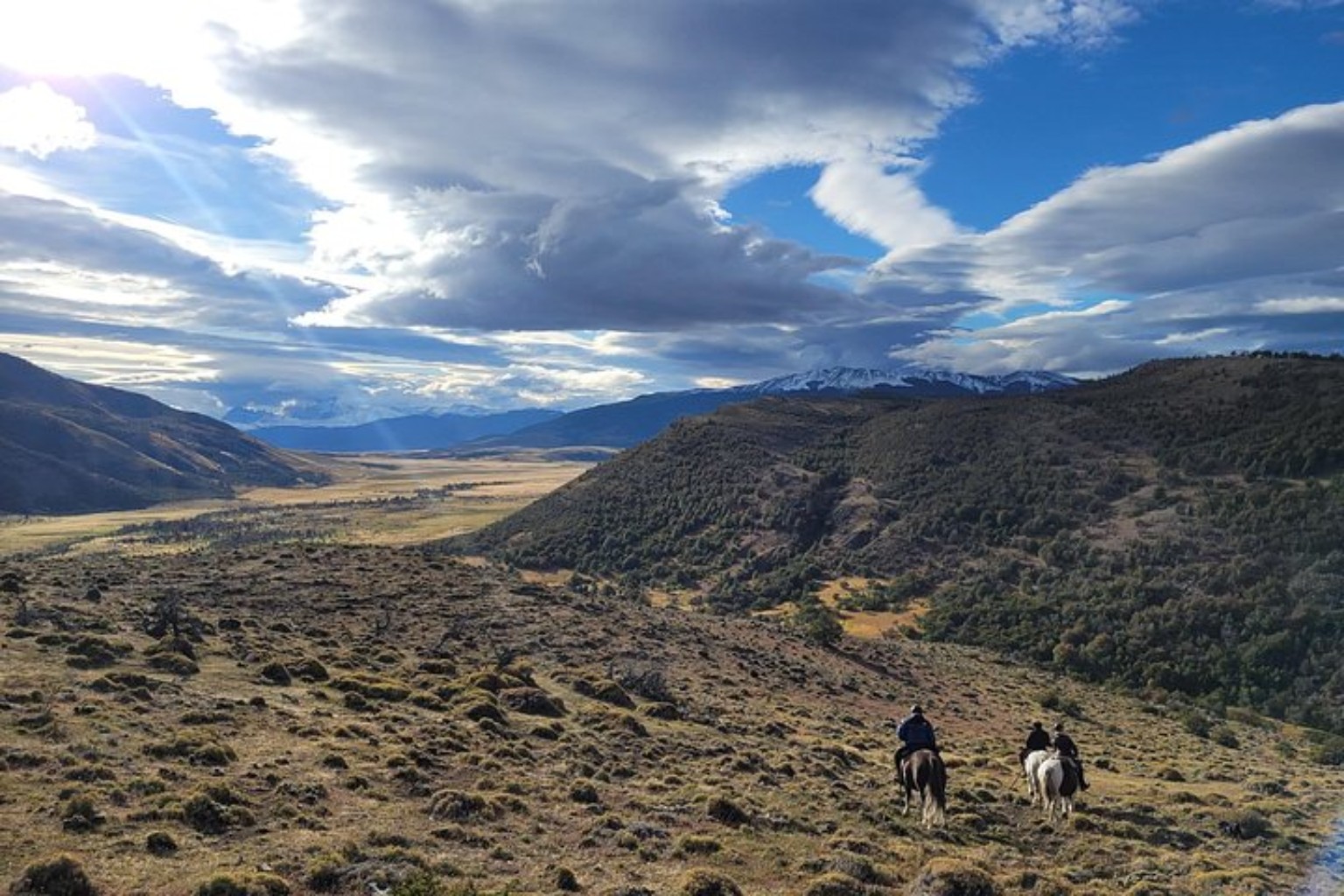 Cabalgata Laguna Figueroa en Patagonia